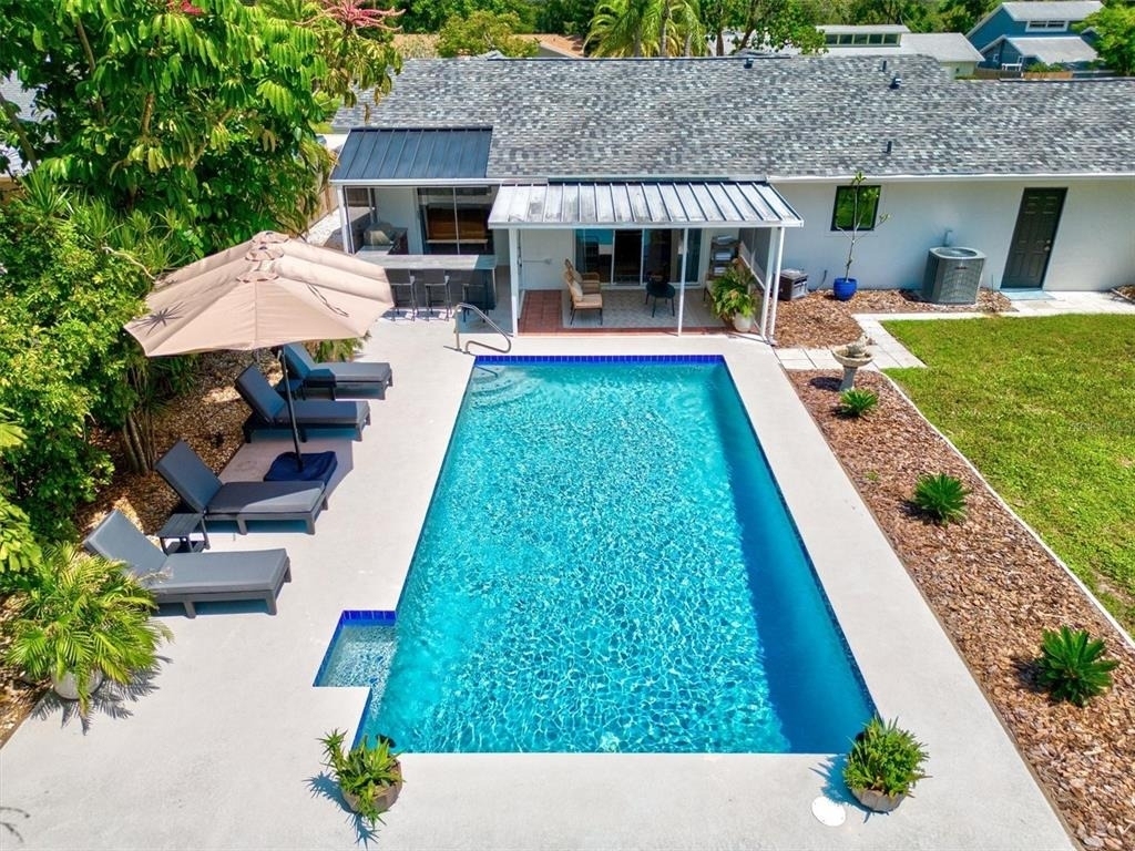 2650 Davis Boulevard - Photo 4