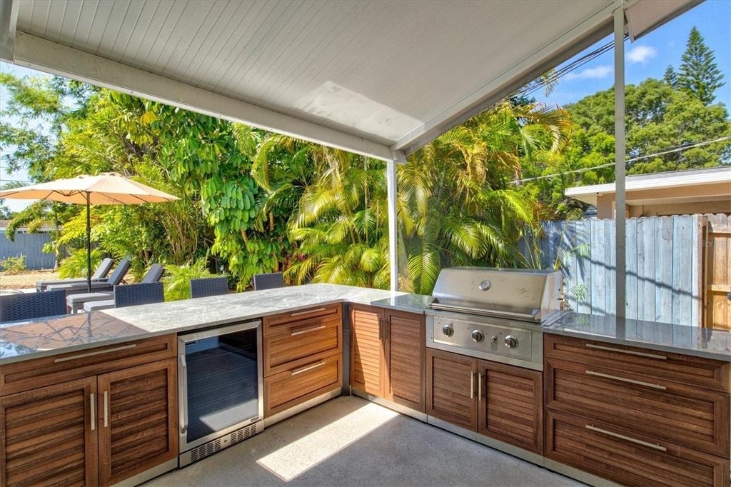 2650 Davis Boulevard - Photo 42