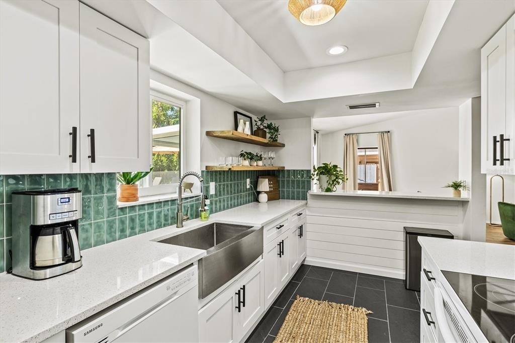 2650 Davis Boulevard - Photo 20
