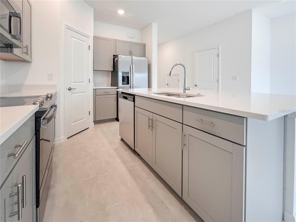 15096 Ginetti Street - Photo 8