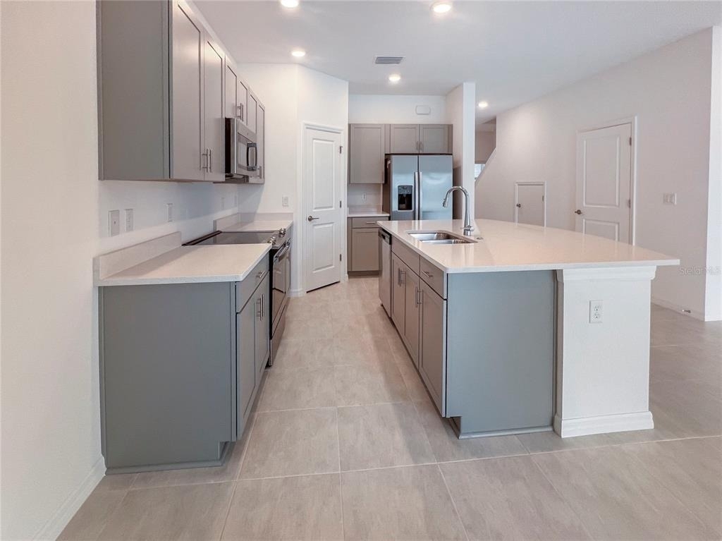 15096 Ginetti Street - Photo 7