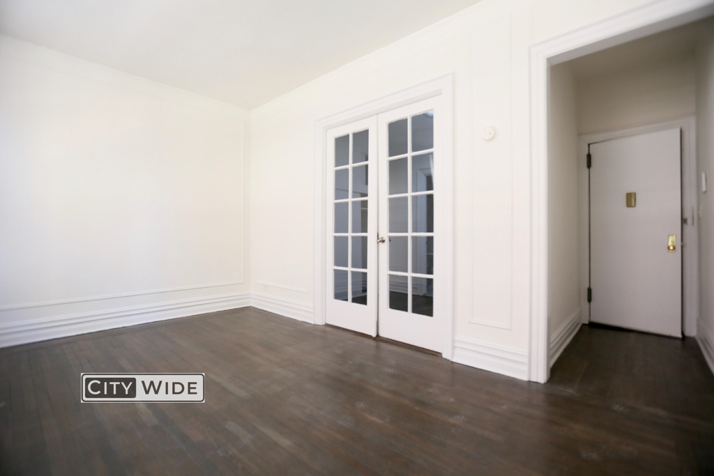 1045 Lexington Avenue - Photo 1