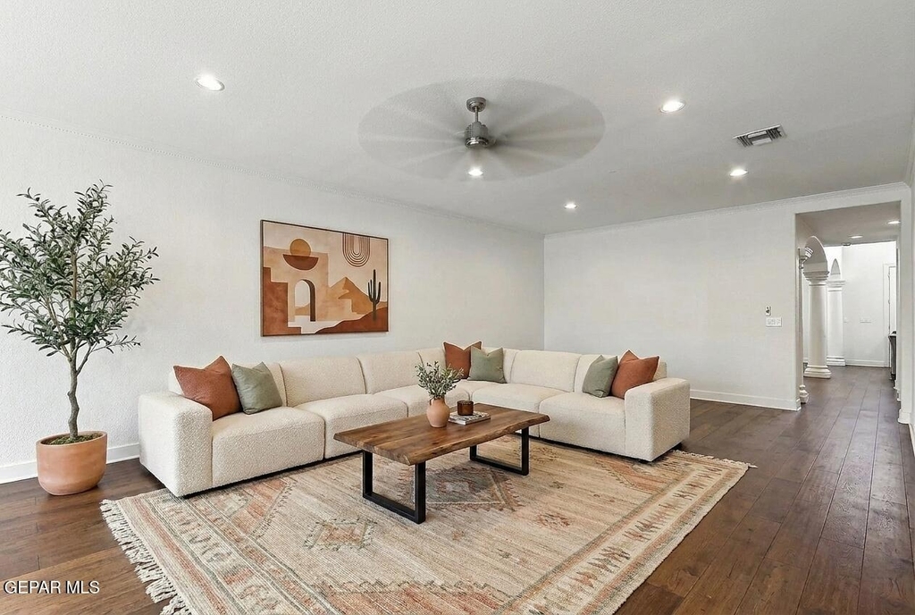 6528 Calle Placido Drive - Photo 9
