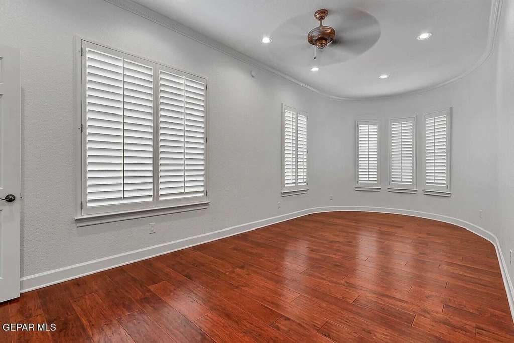 6528 Calle Placido Drive - Photo 99