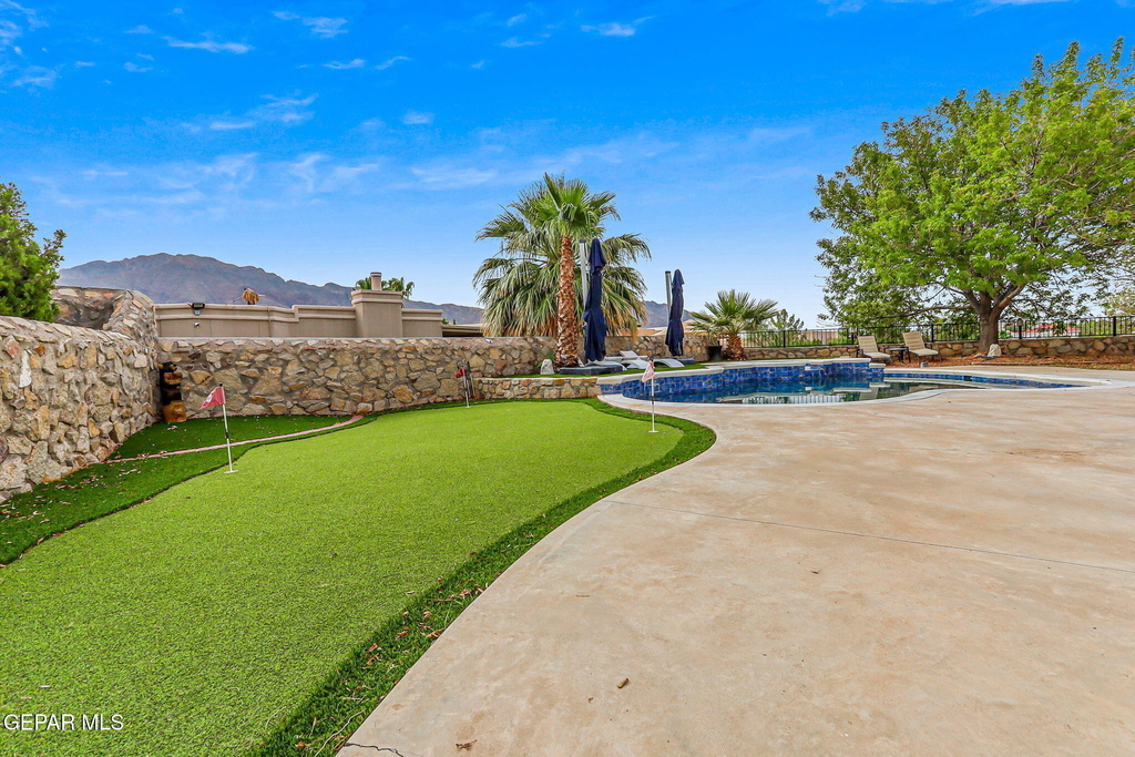 6528 Calle Placido Drive - Photo 72