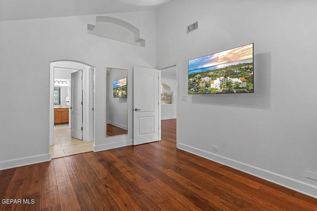 6528 Calle Placido Drive - Photo 110