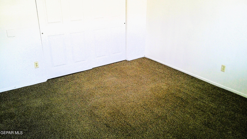 3022 E Glen Drive - Photo 13