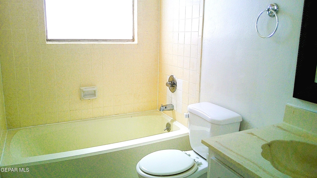 3022 E Glen Drive - Photo 14