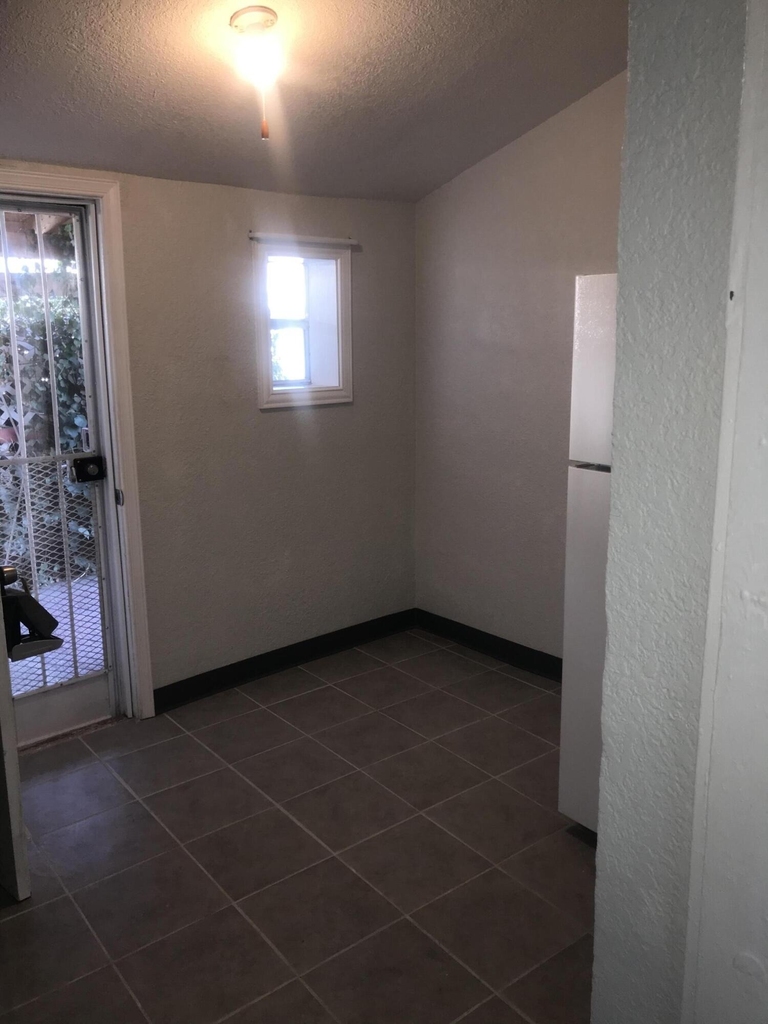 3111 Durazno Avenue - Photo 2