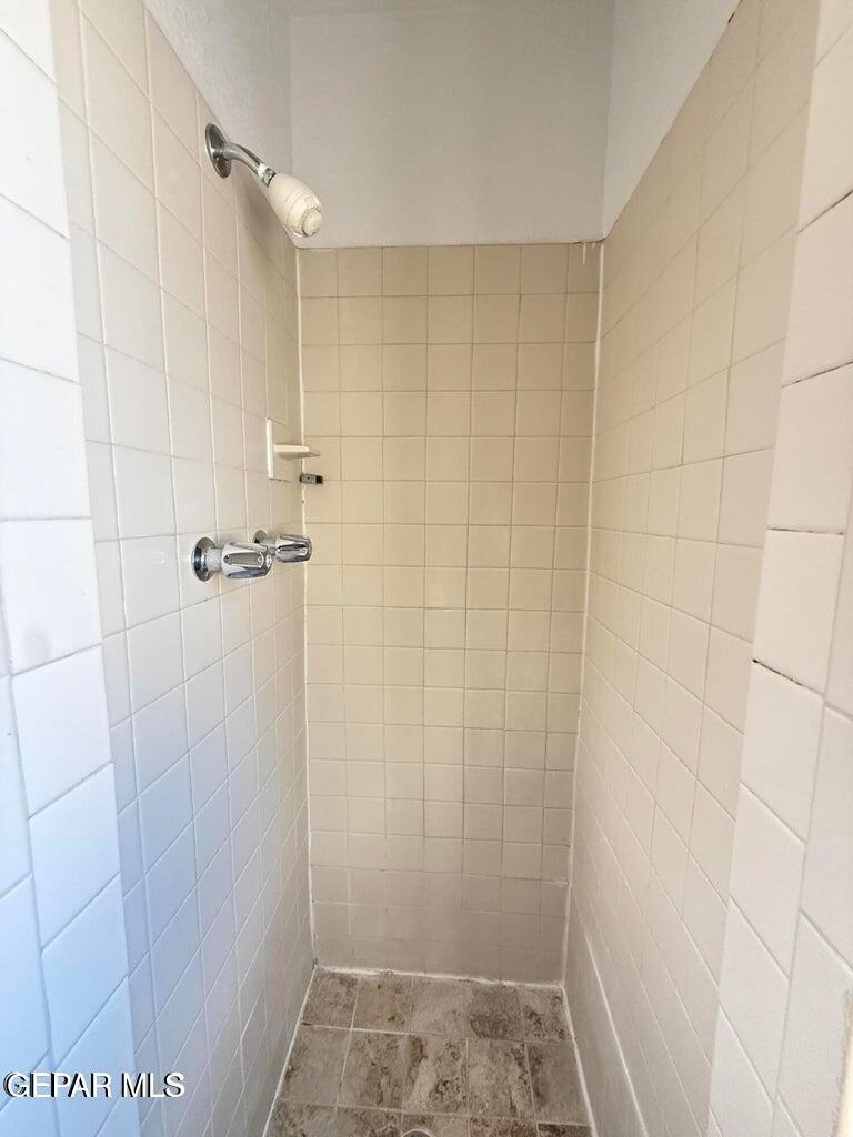 2825 Grant Avenue - Photo 4