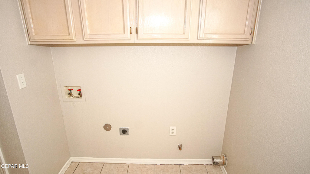 7481 Umbria Drive - Photo 4