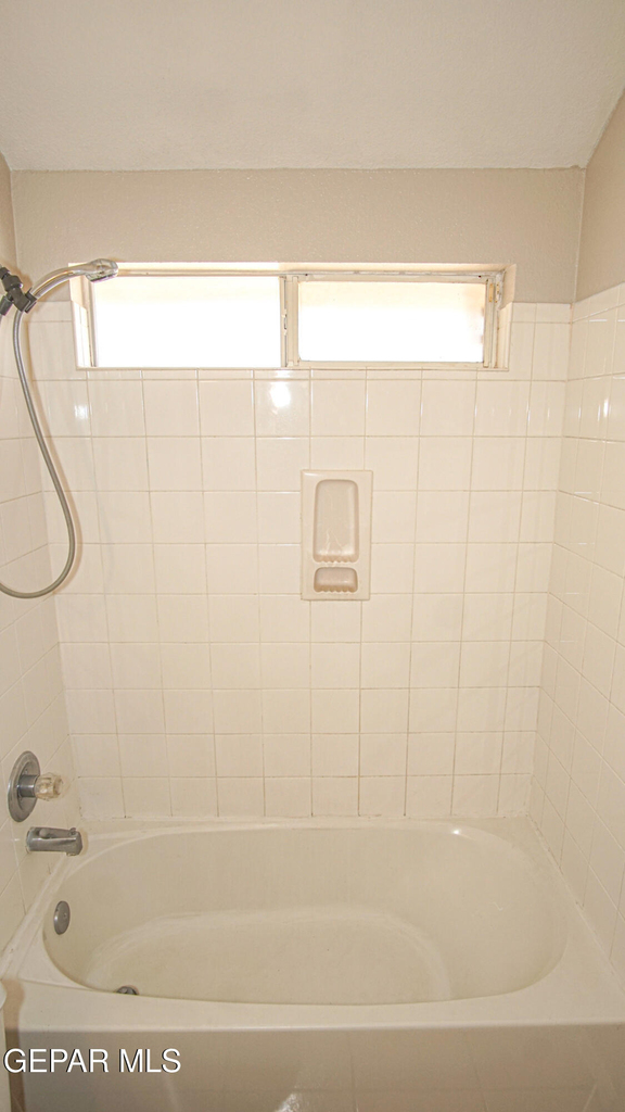 7481 Umbria Drive - Photo 15