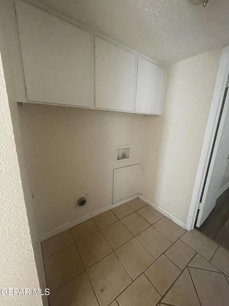 815 Silvestre Road - Photo 5