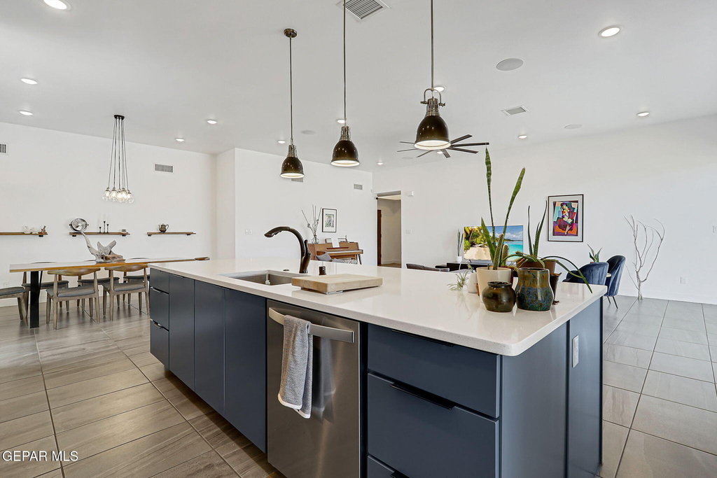 5708 Valley Laurel Street - Photo 14