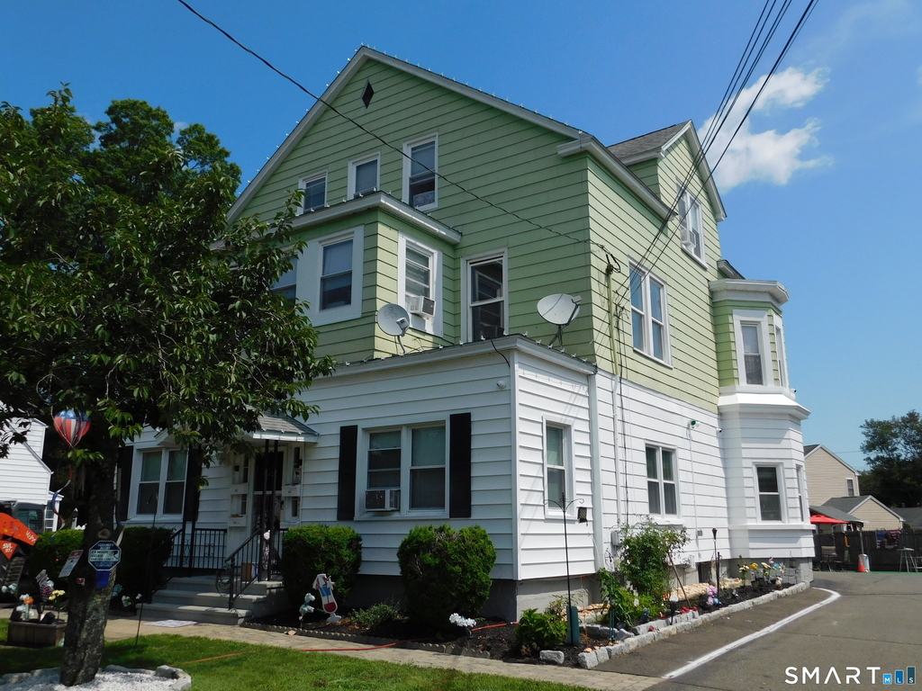 451 Circular Avenue - Photo 12