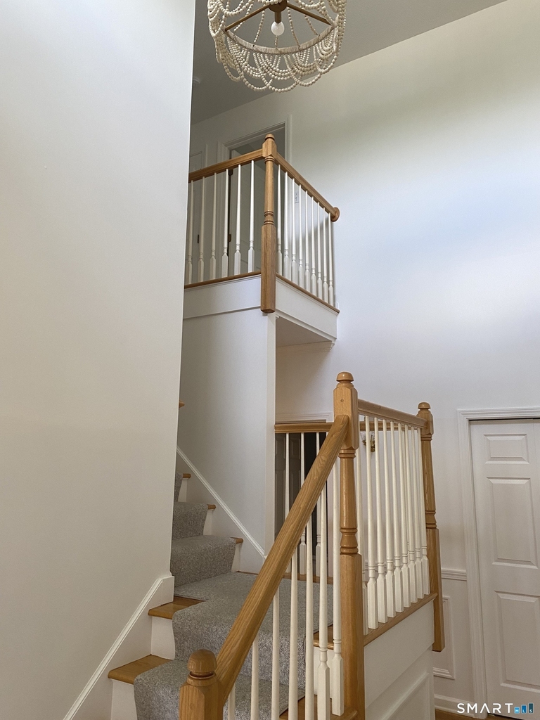 54 Winchester Drive - Photo 6