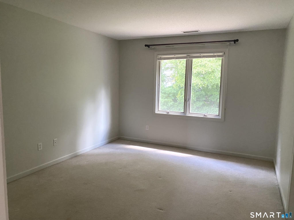 54 Winchester Drive - Photo 28