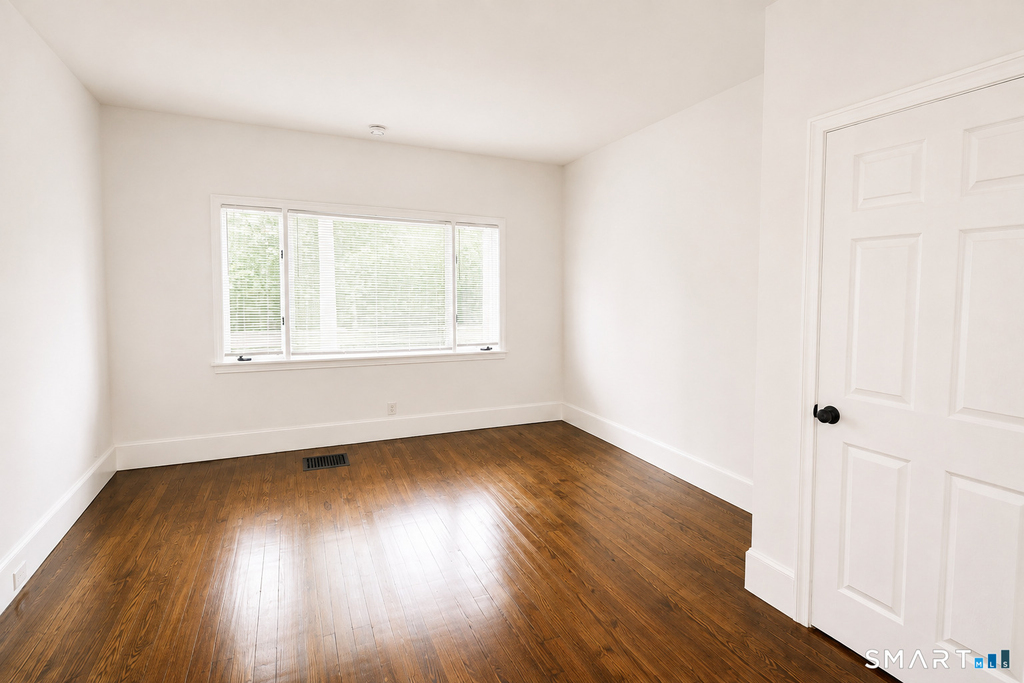 762 Howe Avenue - Photo 12