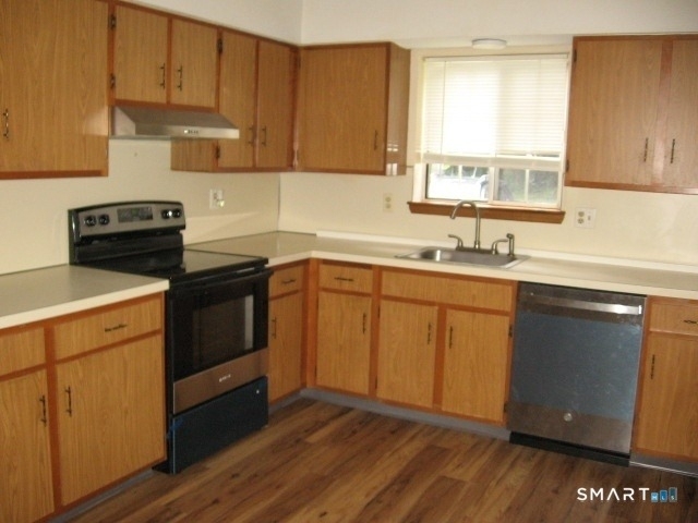 975 Meriden Road - Photo 4