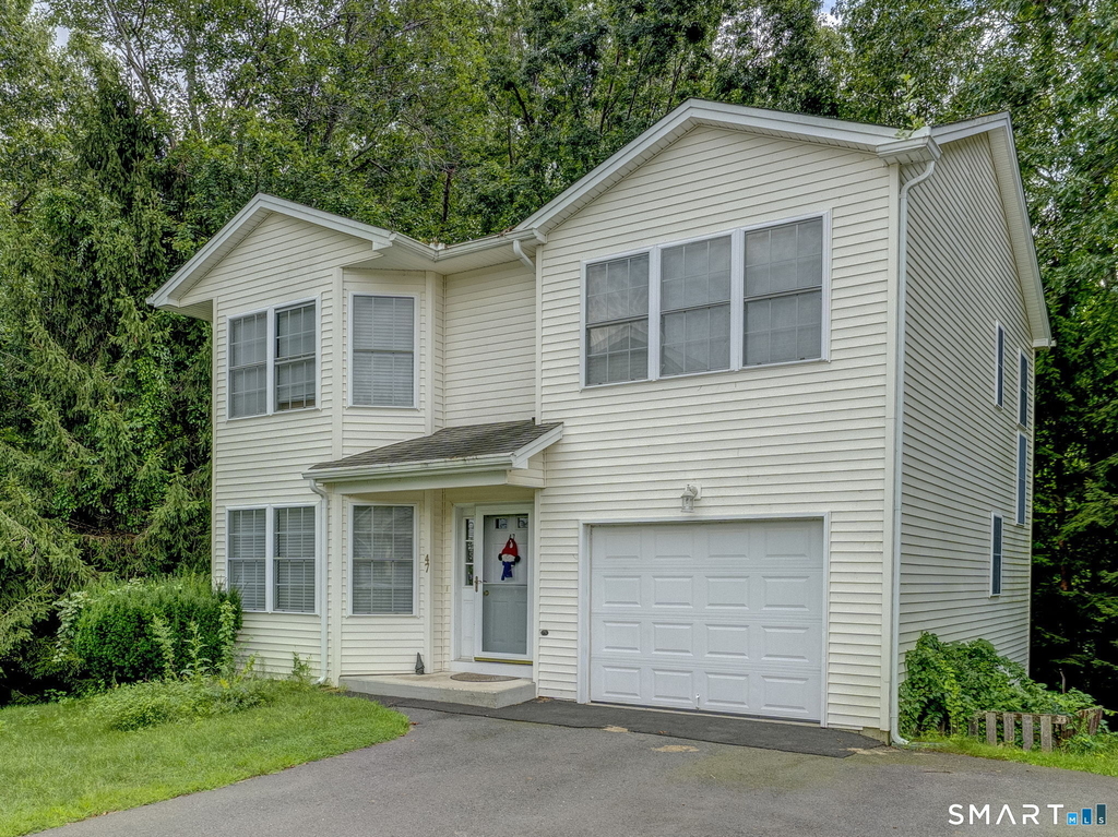 47 Tunxis Street - Photo 1