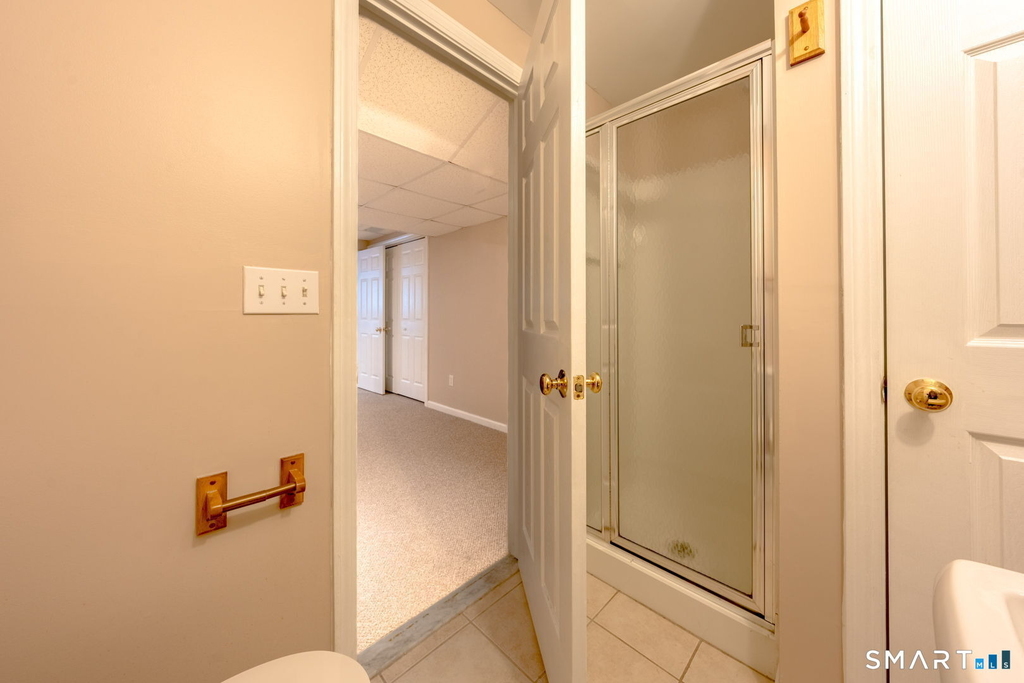 47 Tunxis Street - Photo 27
