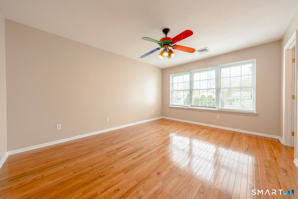 47 Tunxis Street - Photo 13