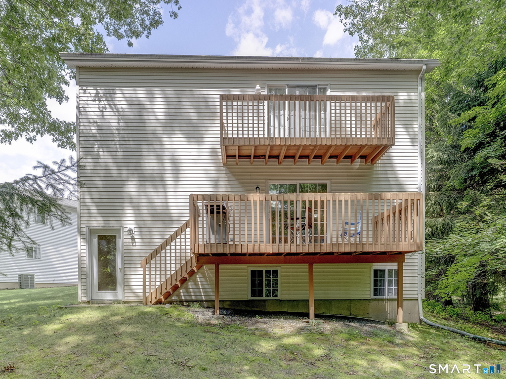 47 Tunxis Street - Photo 31