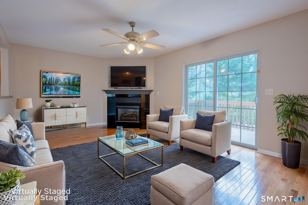 47 Tunxis Street - Photo 9