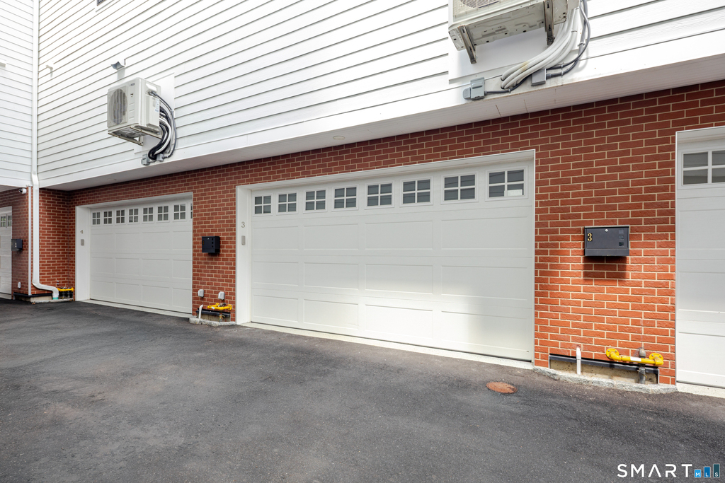 1385 Washington Boulevard - Photo 2
