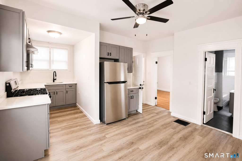 760 Howe Avenue - Photo 6