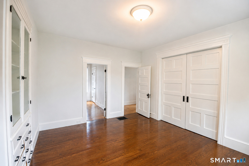 760 Howe Avenue - Photo 4