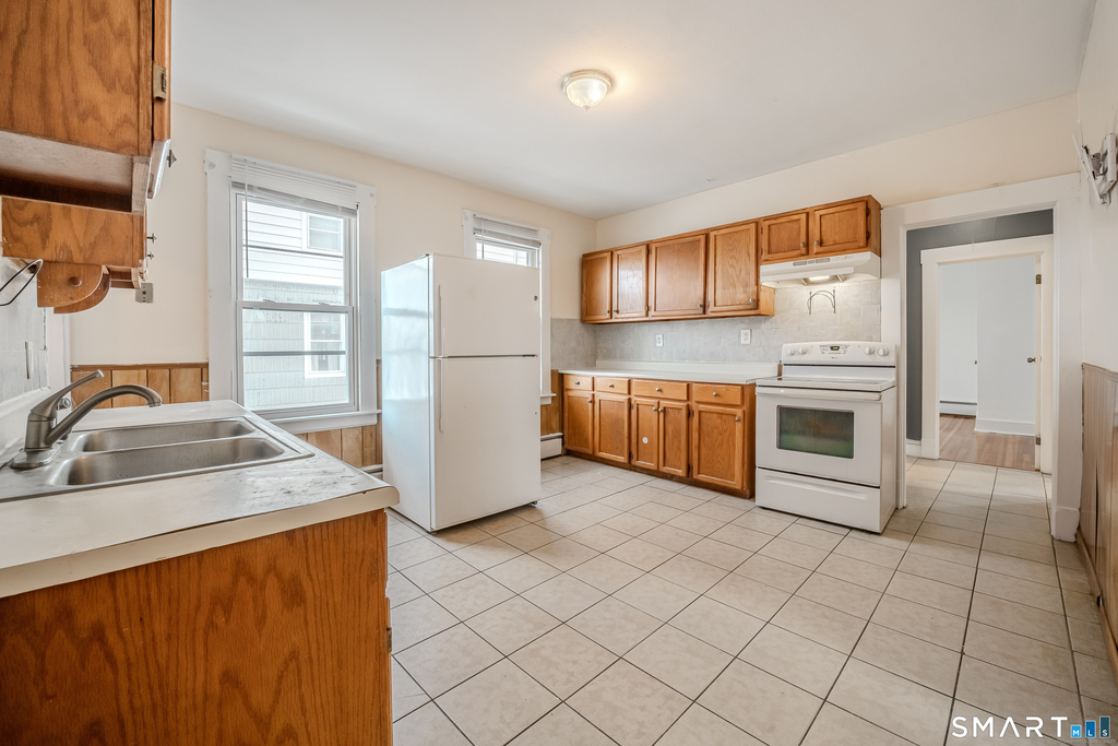 422 Allen Street - Photo 1