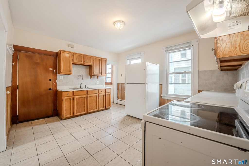 422 Allen Street - Photo 0