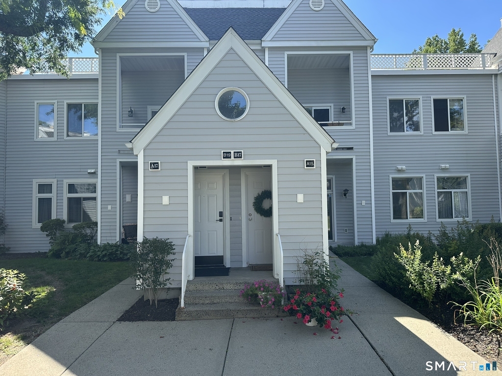 267 Melba Street - Photo 1