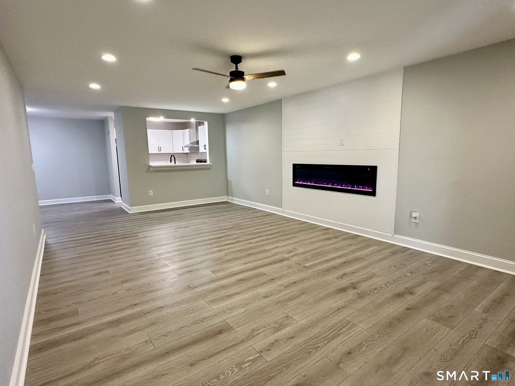267 Melba Street - Photo 2