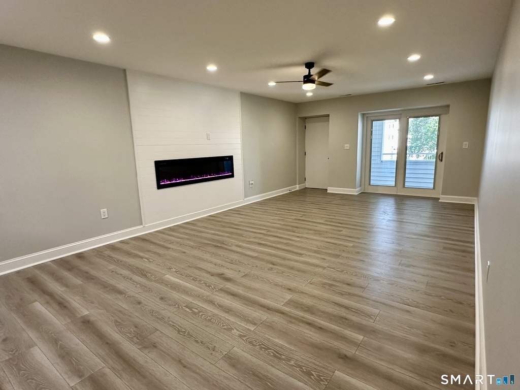 267 Melba Street - Photo 3