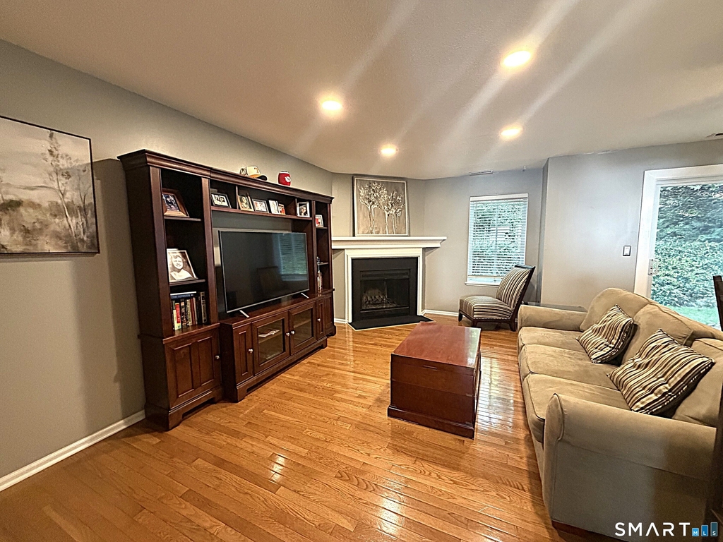 37 Country Place - Photo 3
