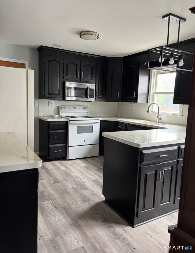 195 Alpine Street - Photo 3