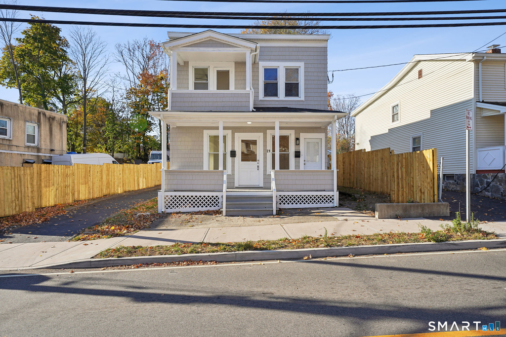 21 Soundview Avenue - Photo 0