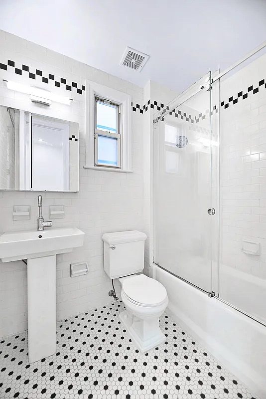 143 East 57th Street - Photo 8