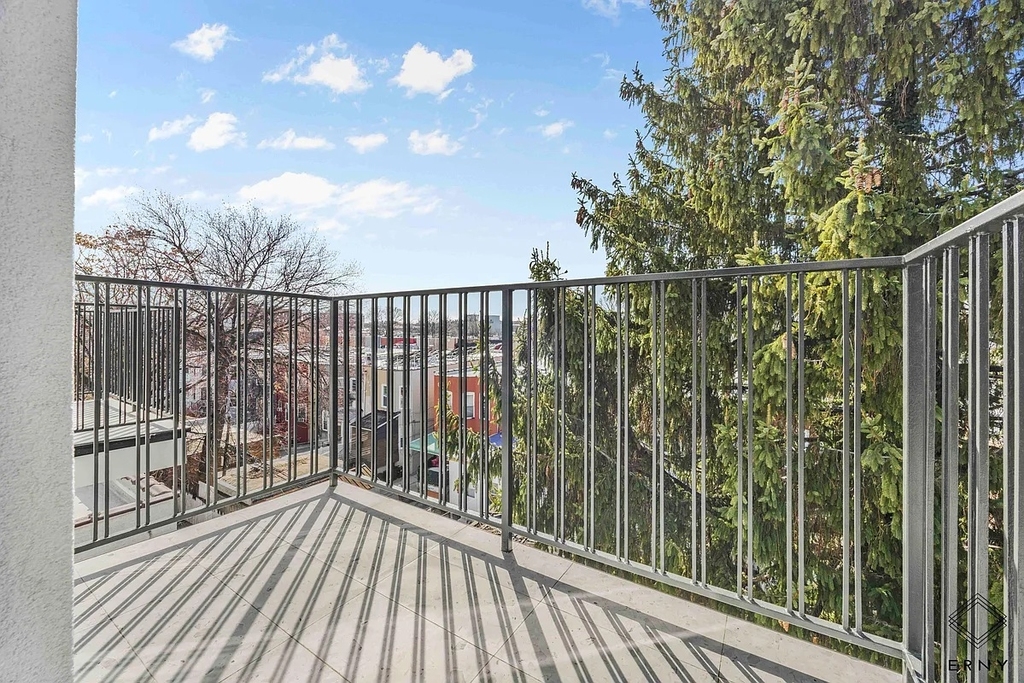 1120 Rogers Avenue - Photo 7