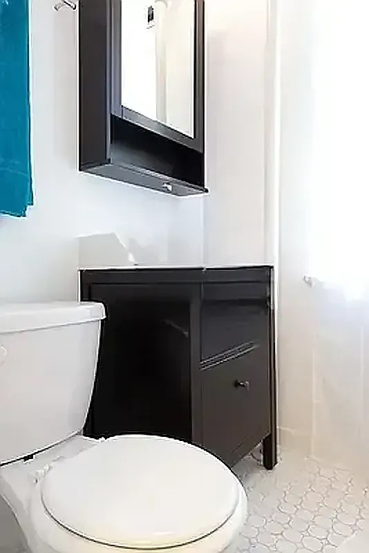 354 East 78th Street - Photo 6