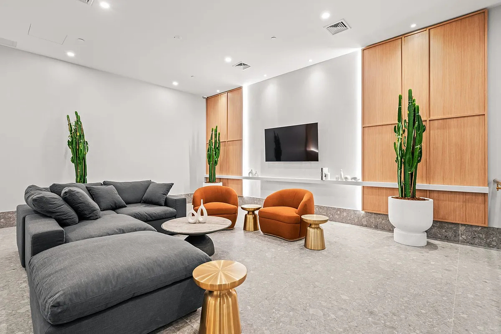 597 Grand Street - Photo 16