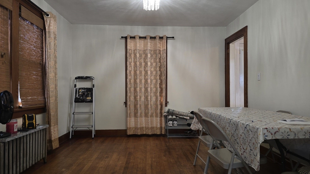 606 Exchange St - Photo 11