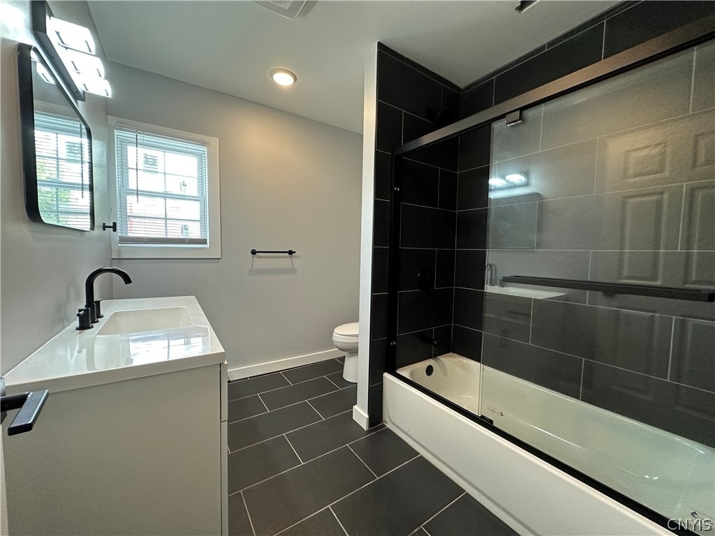 128 Getrude St - Photo 9
