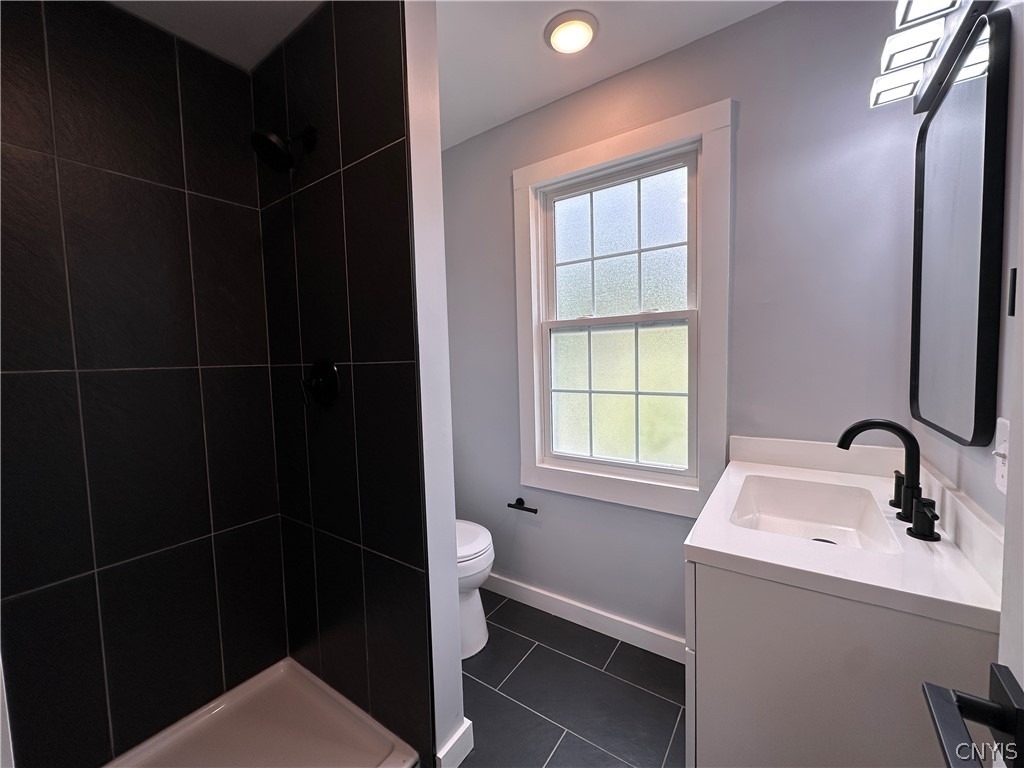 128 Getrude St - Photo 18
