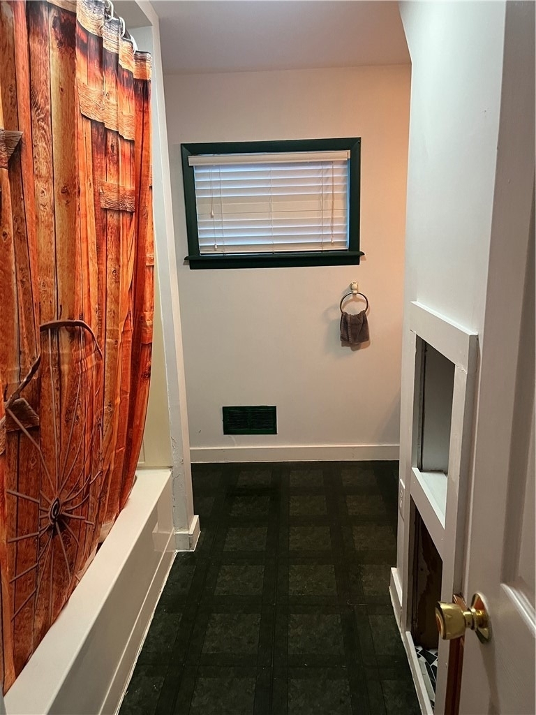 540 Decker Avenue - Photo 6
