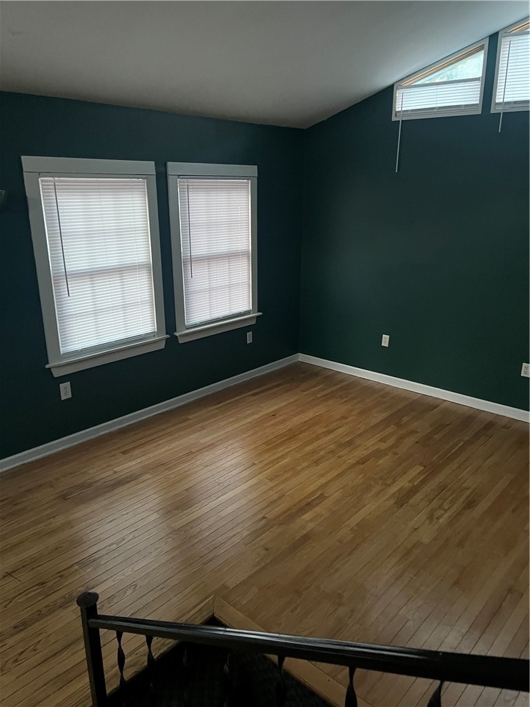 540 Decker Avenue - Photo 12