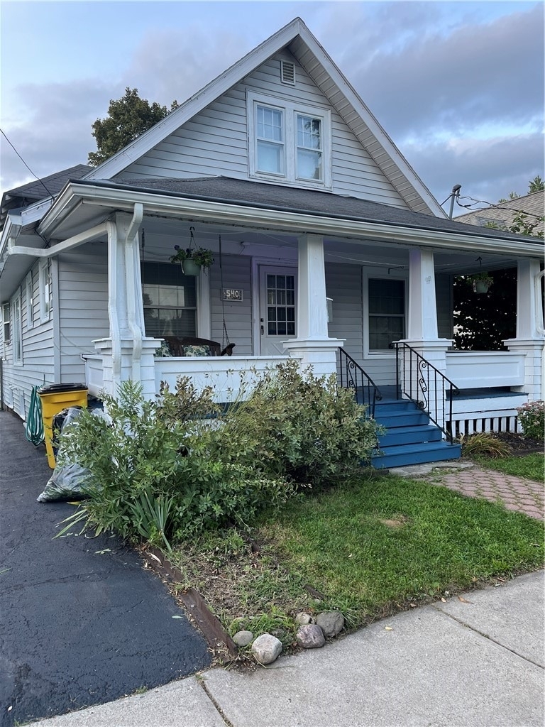 540 Decker Avenue - Photo 1