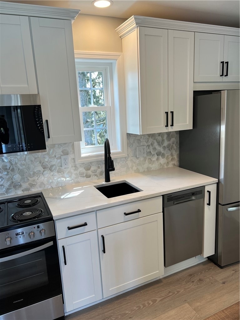 1651 Empire Boulevard - Photo 5